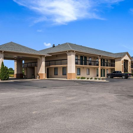 Battleboro Quality Inn North מראה חיצוני תמונה