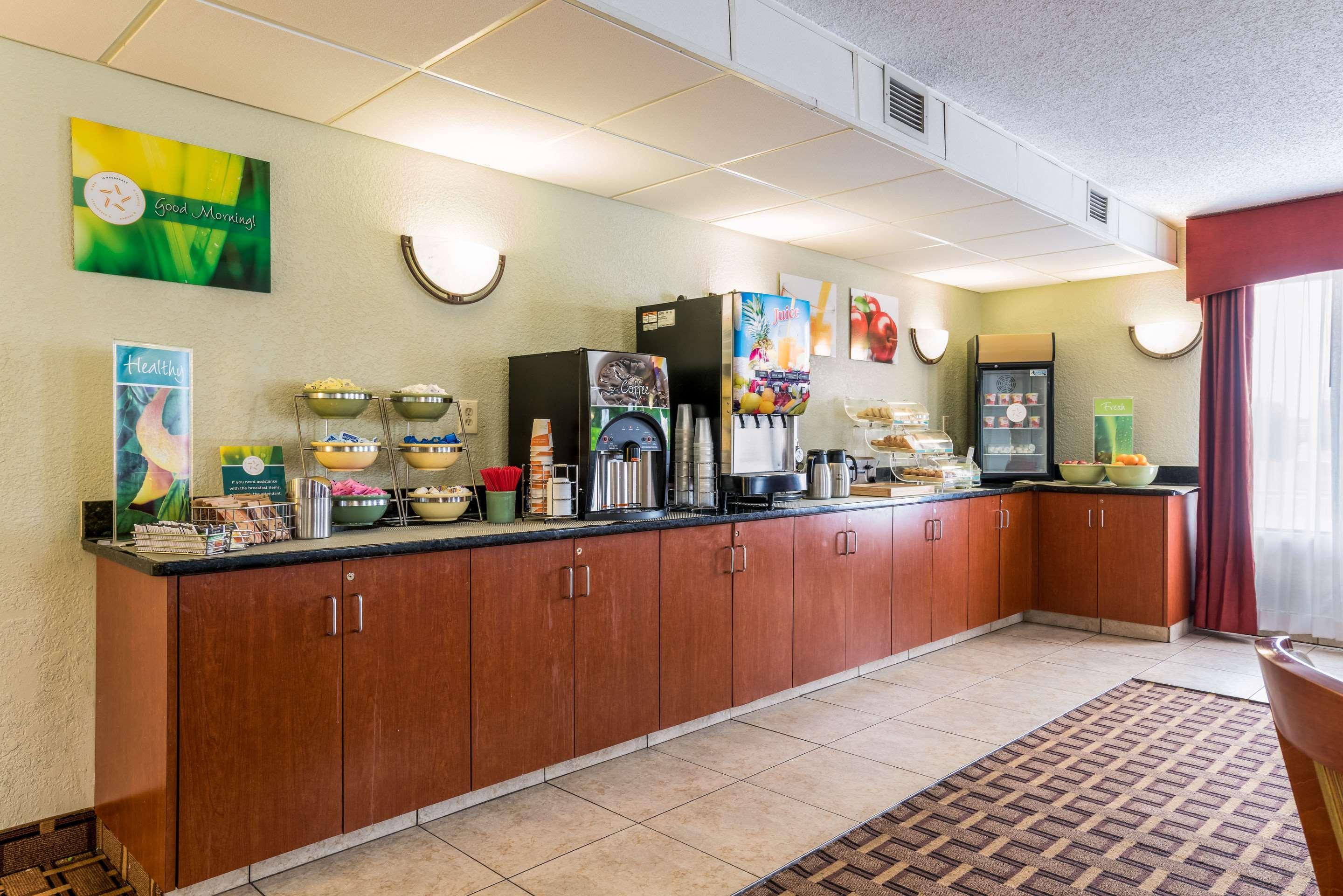 Battleboro Quality Inn North מראה חיצוני תמונה