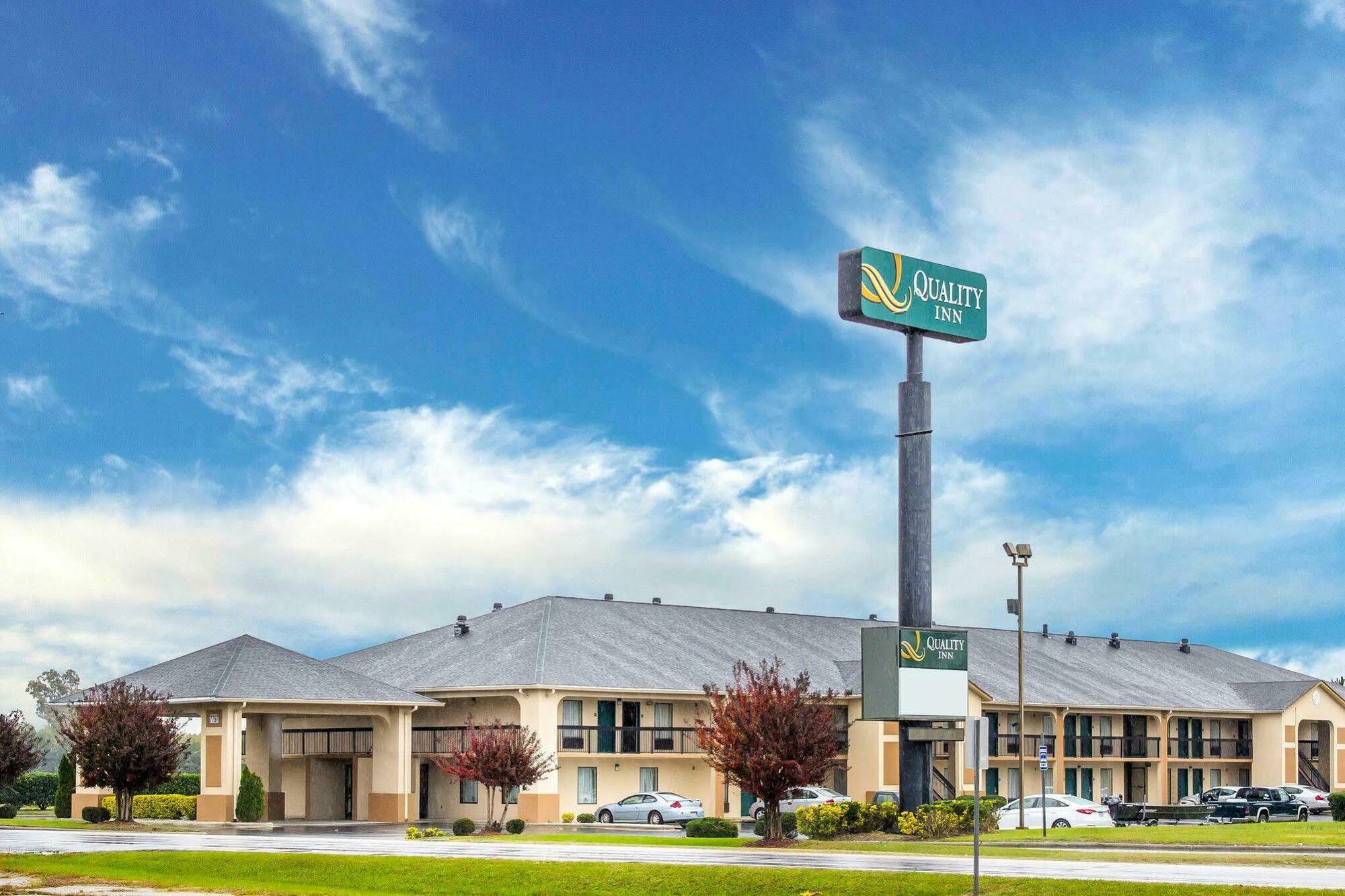 Battleboro Quality Inn North מראה חיצוני תמונה