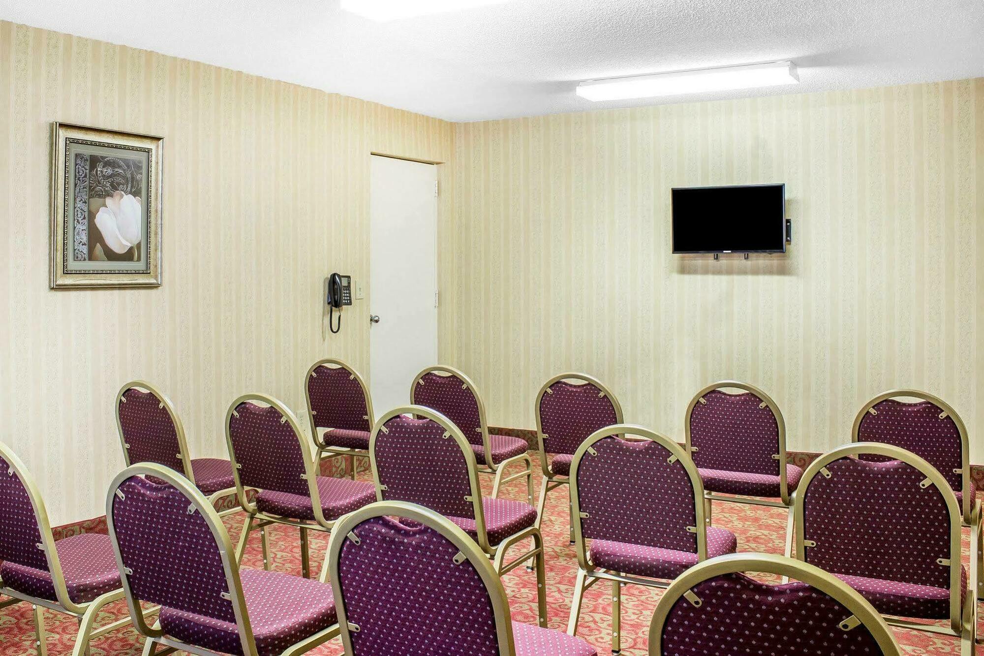Battleboro Quality Inn North מראה חיצוני תמונה